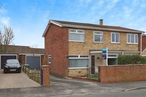 Park Avenue, Driffield YO25 3 bed semi