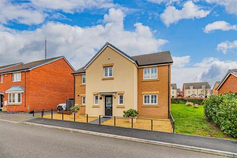 Picca Close, Cardiff CF5 4 bed detached house for sale
