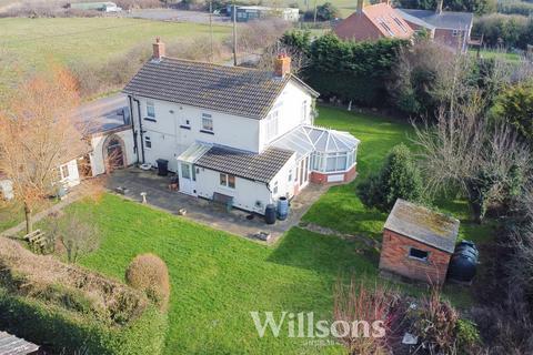 West End, Hogsthorpe, Skegness 3 bed detached house for sale