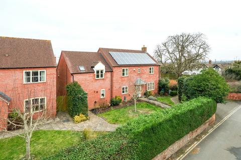 Fleet Road, Tewkesbury GL20 6 bed detached house for sale