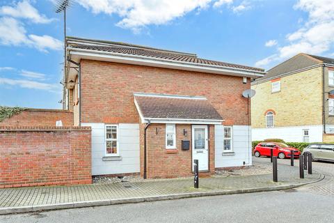Frobisher Way, Greenhithe, Kent 3 bed end of terrace house for sale