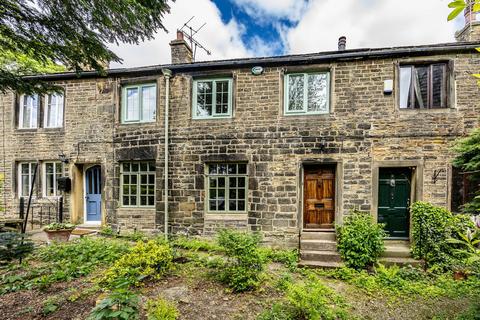 Lower Stubbins, Sowerby Bridge HX6 3 bed cottage for sale