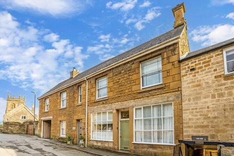 High Street, Blockley... 2 bed flat for sale