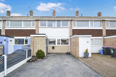 Hampton Close, Newport 3 bed terraced house for sale