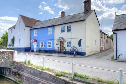 High Street, Petersfield GU32 3 bed terraced house for sale