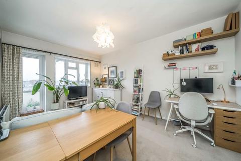 Lochinvar Street, London SW12 1 bed flat for sale