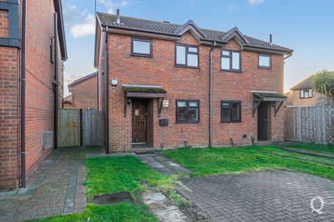 Clerke Drive, Kemsley, Sittingbourne... 2 bed semi