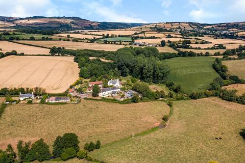 Rewe, Exeter 3 bed barn conversion for sale