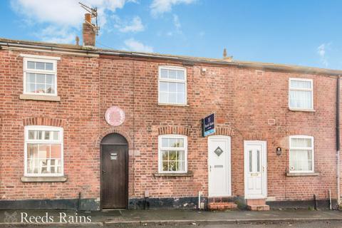 Black Road, Cheshire SK11 2 bed terraced house for sale