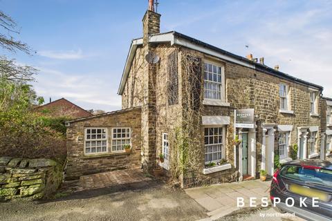 Lord Street, Macclesfield SK10 3 bed end of terrace house for sale