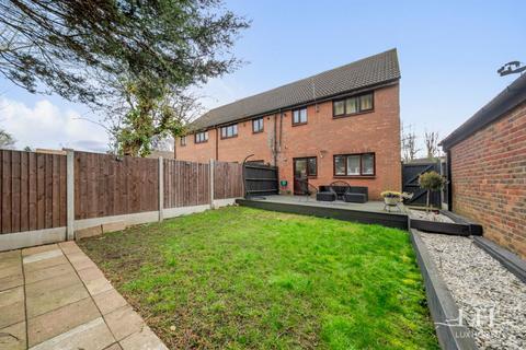 Consort Close, Brentwood 1 bed maisonette for sale