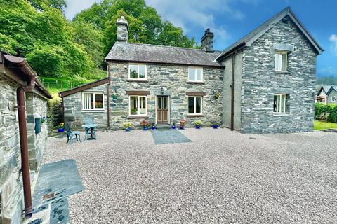Ffordd Gethin, Betws Y Coed 3 bed house for sale