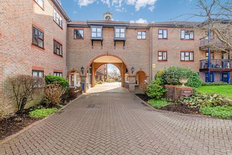 5 Wray Park Road, Reigate RH2 1 bed retirement property for sale