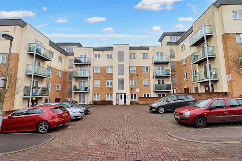 Todd Close, Borehamwood 2 bed apartment for sale