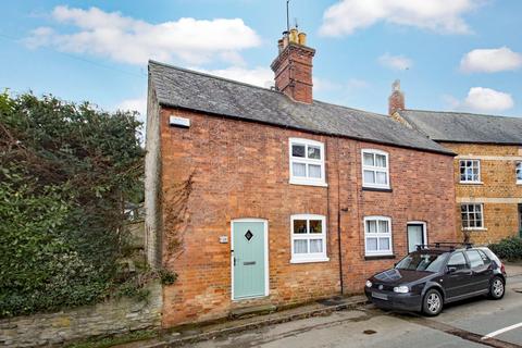 Main Street, Market Harborough LE16 2 bed semi