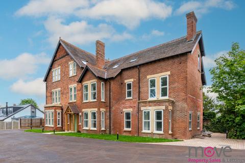 Station Road, Gloucester GL3 2 bed property for sale