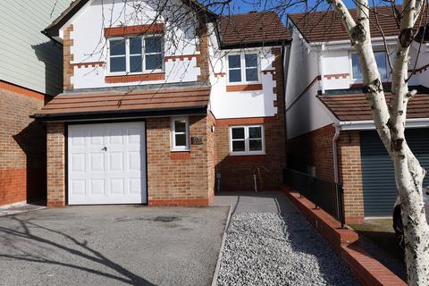 Century Close, St Austell, PL25 4 bed detached house for sale