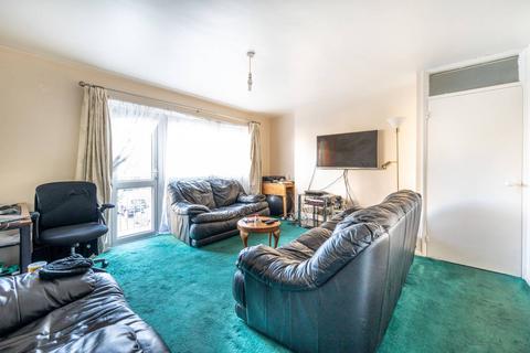Windsor Road, Forest Gate, London, E7 2 bed flat for sale