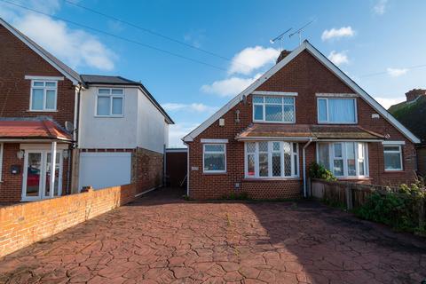 Margate Road, Ramsgate, CT12 2 bed semi