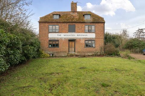 Luddenham, Faversham, ME13 4 bed detached house for sale