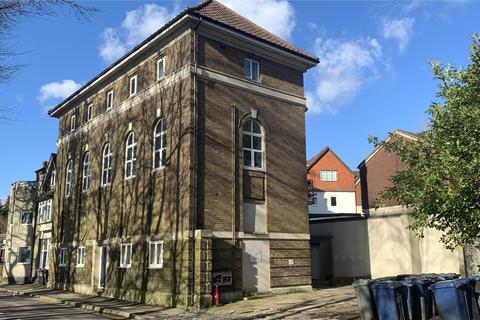 Hindhead Road, Surrey GU26 1 bed flat for sale