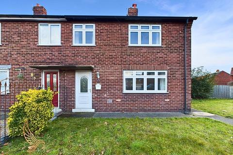 Priory Road, Pontefract WF7 3 bed end of terrace house for sale