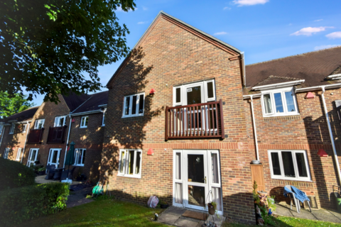 Adams Way, Alton, GU34 1 bed retirement property for sale