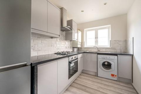 Chobham Road, Maryland, London, E15 2 bed flat for sale