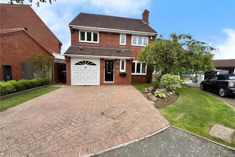 Hogarth Road, Leicester, LE4 5 bed detached house for sale