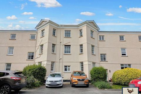 Russell Court, PL19. 2 bed apartment for sale