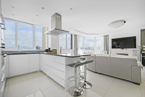 Acacia Road, London, NW8 2 bed apartment for sale