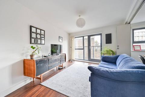 Chapter House, Dunbridge Street... 2 bed flat for sale