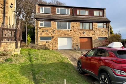 Cranwood Drive, Huddersfield 4 bed semi
