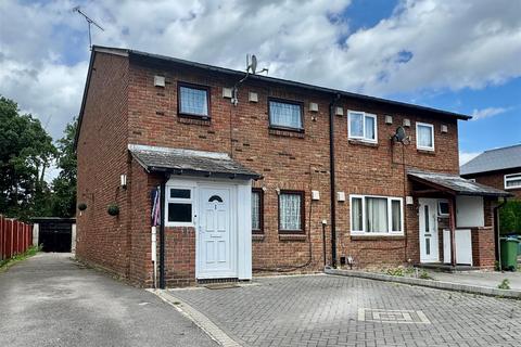 Old Pond Close, Camberley GU15 3 bed house for sale
