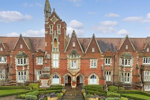 The Clock Tower, The Galleries... 2 bed apartment for sale