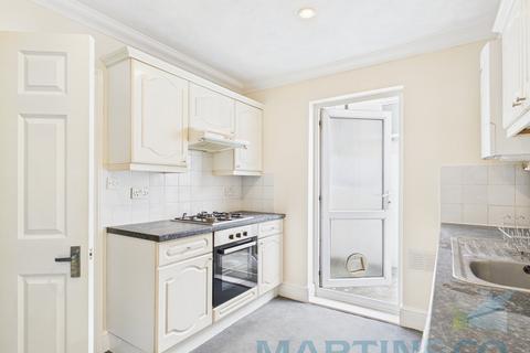 Brighton, East Sussex 2 bed ground floor flat for sale