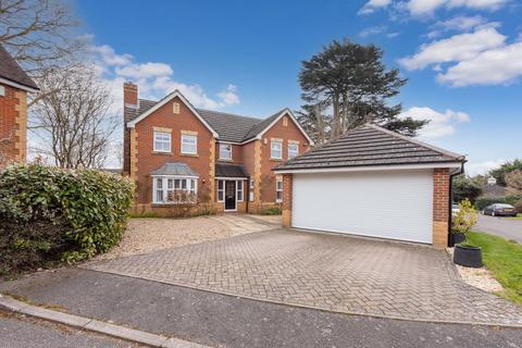 Abell Gardens, Maidenhead SL6 4 bed detached house for sale