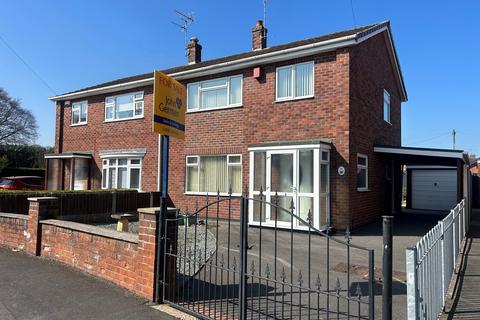 Hawthornden Gardens, Uttoxeter 3 bed semi