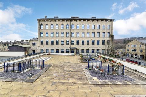 The Locks, Bingley, West Yorkshire, BD16 1 bed apartment for sale