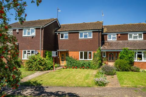 Parkfield Crescent, Hitchin SG4 4 bed terraced house for sale