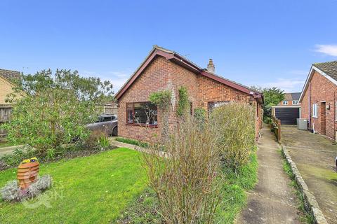 Lime Tree Avenue, Long Stratton, Norwich 3 bed detached bungalow for sale