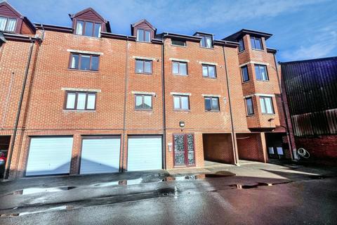 Swanage 2 bed flat for sale