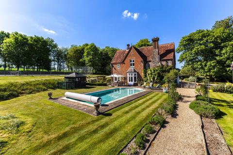 Manor Farm House, North Waltham... 6 bed farm house for sale