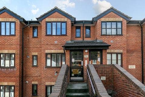 Garlands Road, Redhill, Surrey, RH1 1 bed apartment for sale