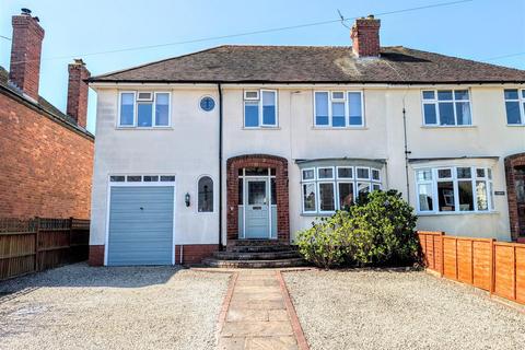 3 Mytton Grove, Shrewsbury, SY3 8UF 5 bed semi