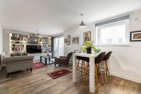 Shrubhill Walk, Leith, Edinburgh, EH7 2 bed apartment for sale