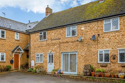 High Street, Banbury OX15 3 bed terraced house for sale