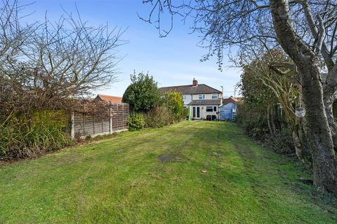 Milton Road, Lawford, Manningtree 3 bed semi