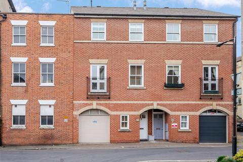 High Baxter Street, Bury St Edmunds... 3 bed townhouse for sale