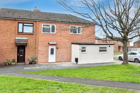 Popular location close to Clevedon... 3 bed semi